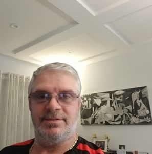 Meet your Posher, Benny